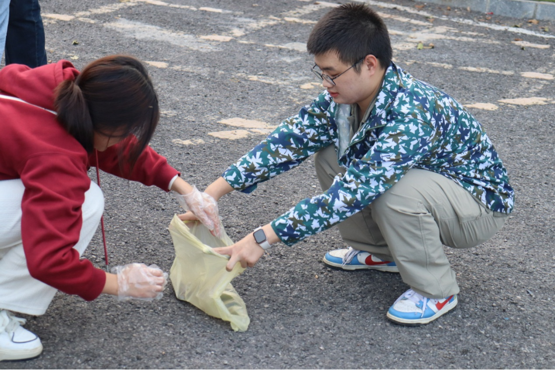 cf5f6a3fd83b48d4b3a0da1cf09f4e84.png cf5f6a3fd83b48d4b3a0da1cf09f4e84.png